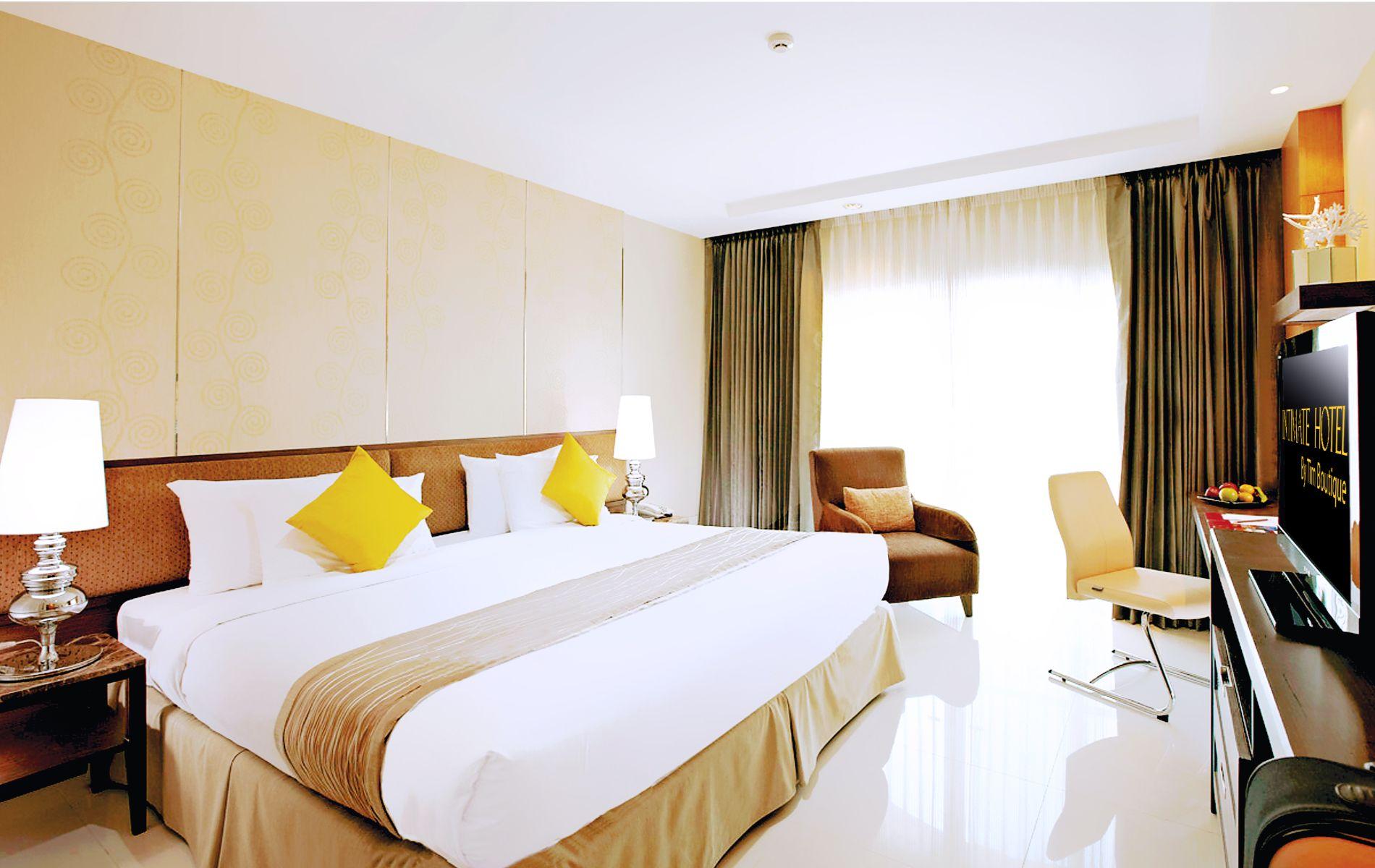 Deluxe Room 1