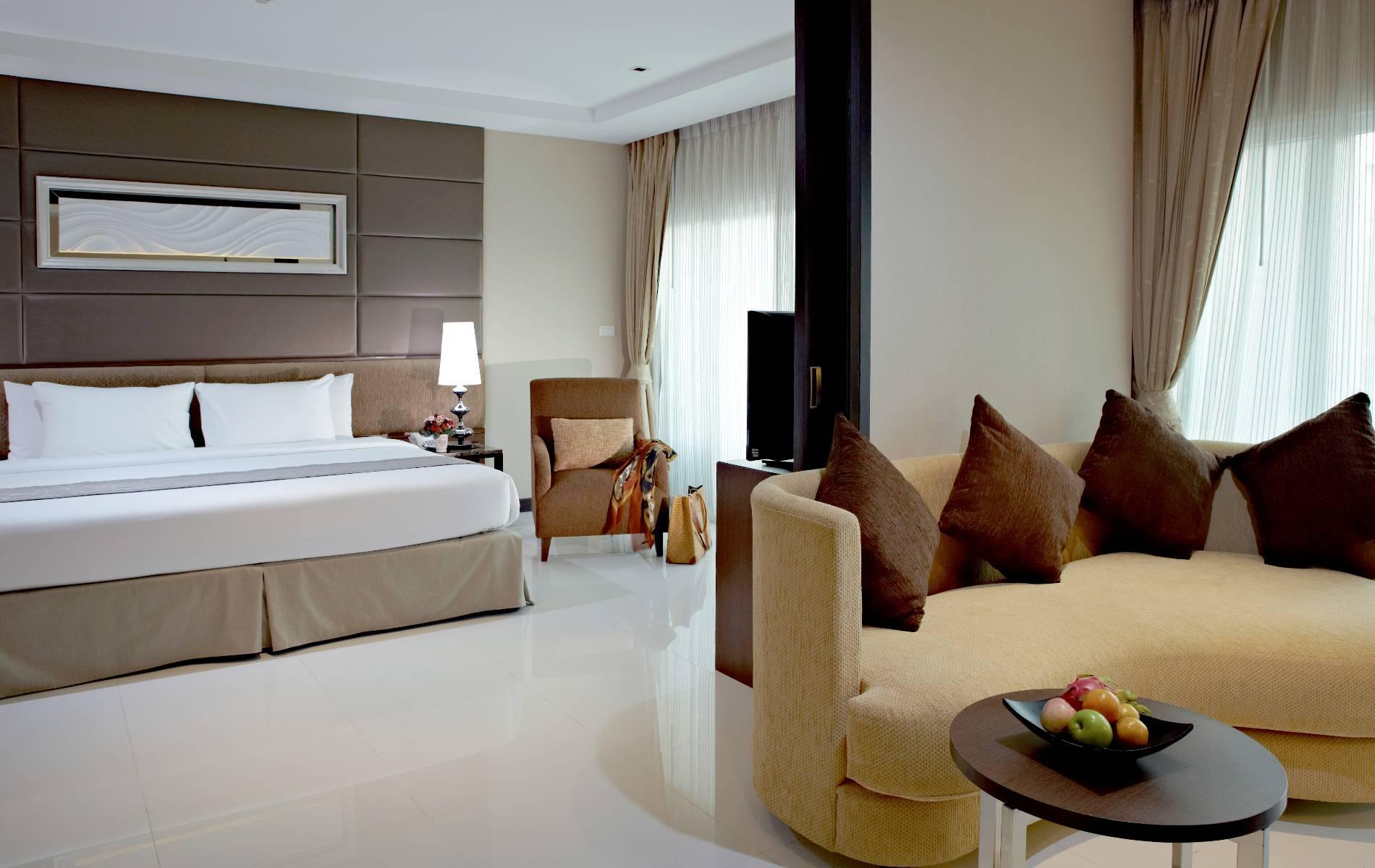 Executive Suite 3